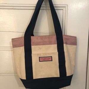 Vineyard vines small tote